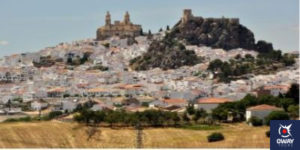 Vista panorámica del pueblo de Olvera en Cádiz