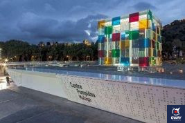 Centro Pompidou Malaga, a une collection entre les XXe et XXIe siècles qui comprend des œuvres de Picasso, Miró, Frida Khalo, Chagall ou Chirico.