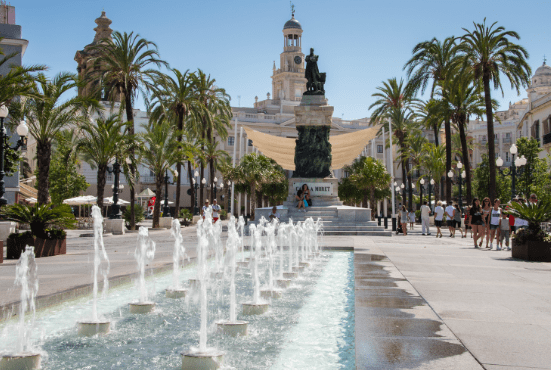 Plaza San Juan de Dios en Cádiz: un lugar emblemático - OWAY Tours