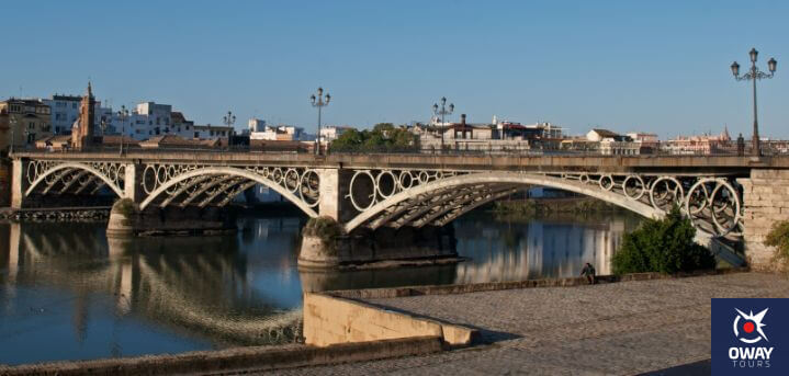 Curiosidades Sobre el Puente de Triana
