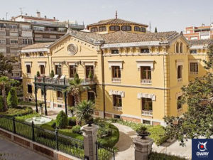 Fachada del Hotel Hospes Palacio de los Patos de Granada