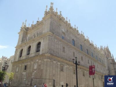 Esquina Catedral Calle Alemanes y Avenida de la Constitución en Sevilla