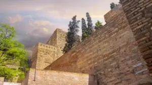 Alcazaba-y-Teatro-Romano-de-Malaga-6 (1)